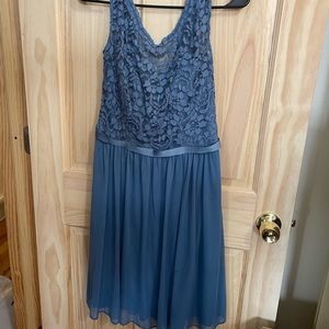 David’s Bridal Bridesmaid Lace/Mesh Slate Blue Dress w/Illusion Neck Line Size 6